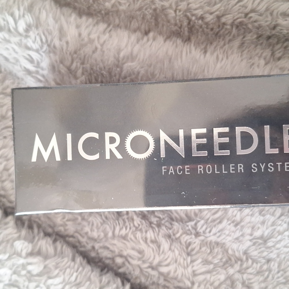 Microneedle roller - Picture 2 of 4